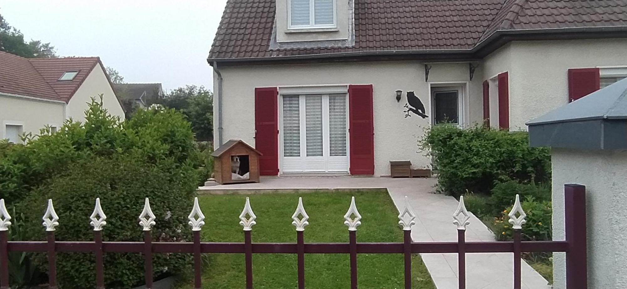Chouette Maison La Verriere Exterior foto
